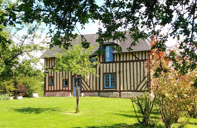Tasteful barn conversion combining rural charm with modern facilities