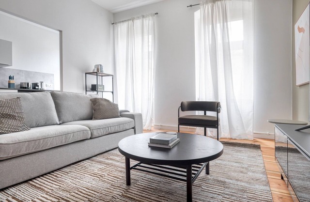 Tasteful Mitte 1BR nr Spree, by Blueground