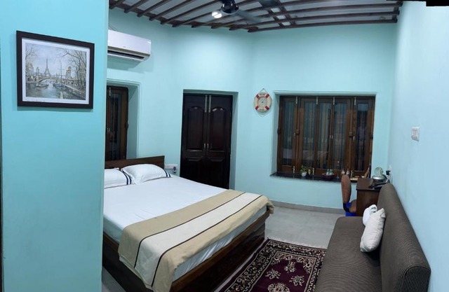 Teakwood Suite - Nokha House