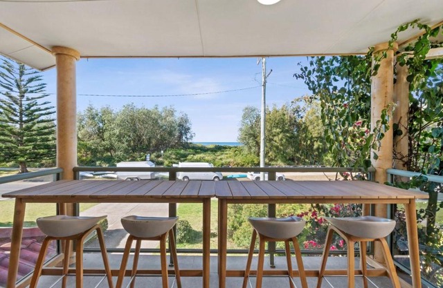 Teds at Broulee managed by Batemans Bay Accom