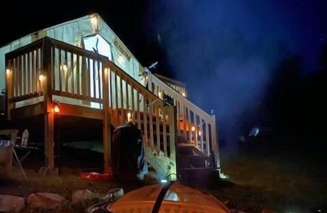 Tentrr Signature Site - Bears Playground, a Wilderness Retreat