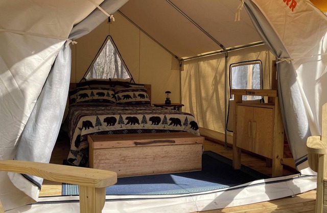 Tentrr Signature Site - 6 Ponds Farm Glamping