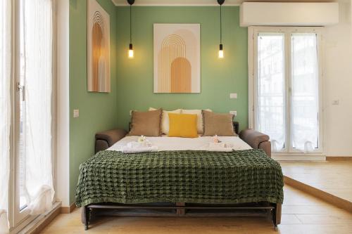 Terrazza Milanese - San Siro, Fiera & City Life - RINNOVAMENTO FACCIATA PALAZZO IN CORSO