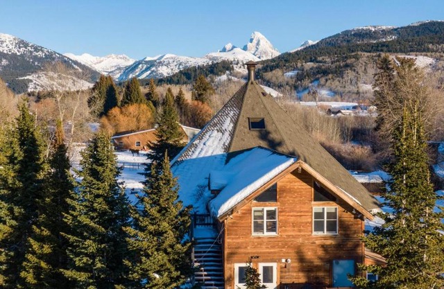 Teton Teepee Lodge