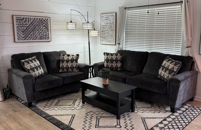 Thanksgiving dates available🍁Charming 3B-2B cottage by Fall Creek Falls Park!