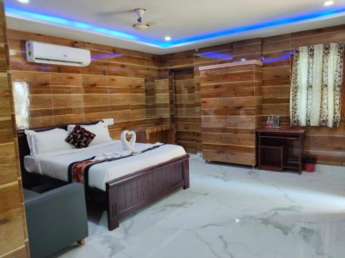 Thavika Onila Resort Yelagiri