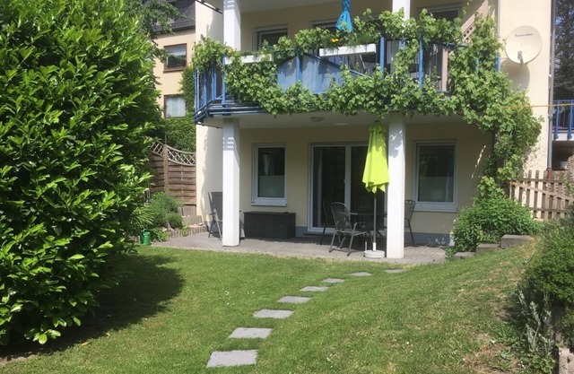 The apartment "Loretta" is a modern, quiet and centrally located apartment.