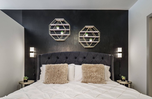 The Artist, Fast Internet - Pool - BWI - Gym - New Listing