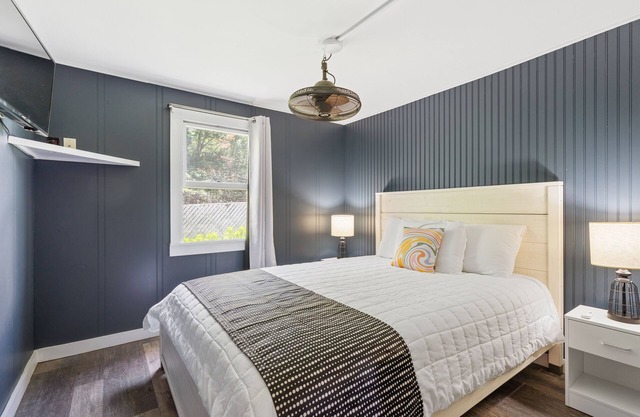 The Beaches Guest Rooms and Cottages