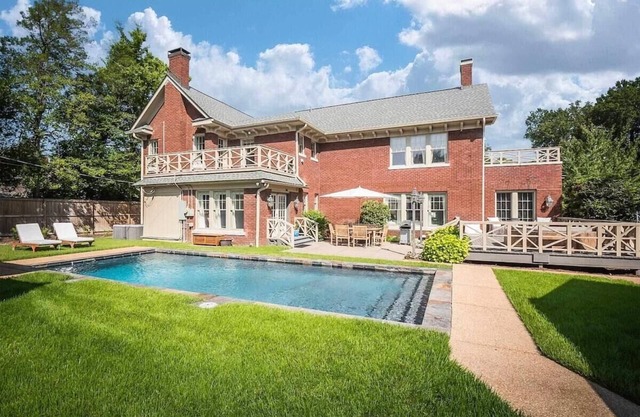 The Bloomfield House