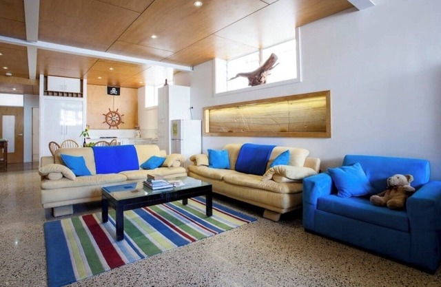 The Bondi Sandstone Apartment