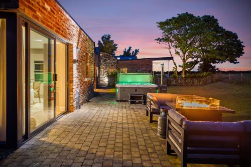 The Byre at Corrstown Village