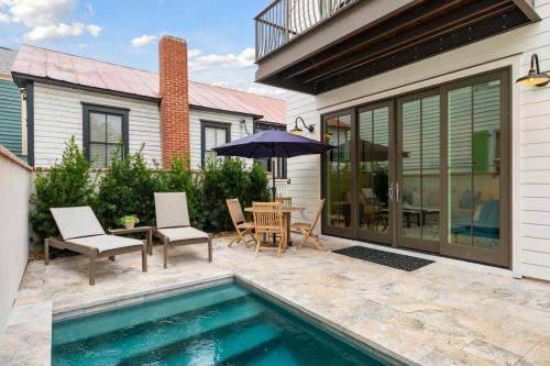 The Cavalla- private pool & roof top deck