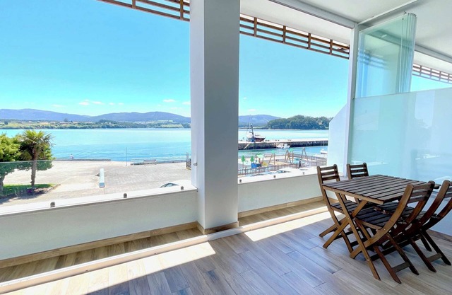 The Cliffs A Ribeira - Areoura