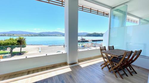 The Cliffs A Ribeira - Areoura