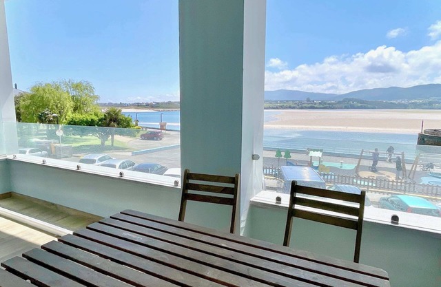 The Cliffs A Ribeira - Llas