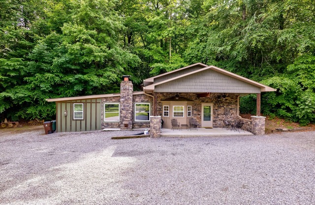 The Cove at Windrock - Near Windrock Park Trail 23