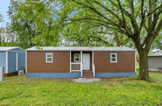 The Daisy- Decatur Family Tiny Home