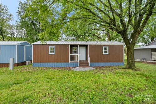 The Daisy- Decatur Family Tiny Home