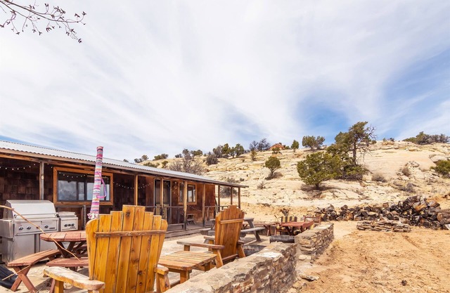 The Desert View Cabin