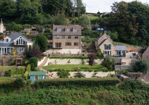 The Dormers - 5 BD Amazing Views of Stroud Valley