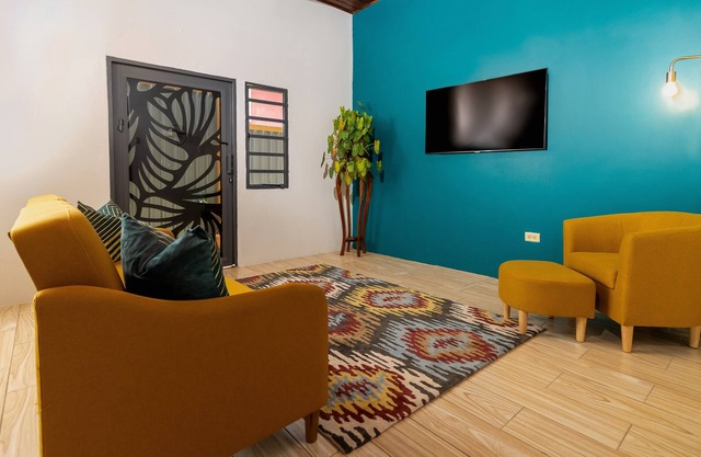 The "Dous" Modern Apartment