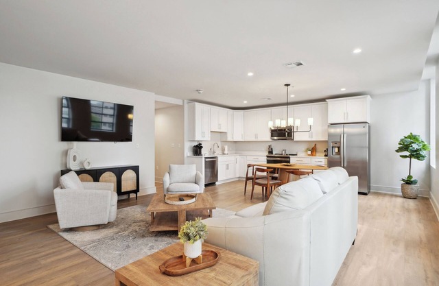 The Eleanor New Orleans