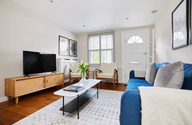 The Elmbridge Getaway - Glamorous 2bdr With Garden