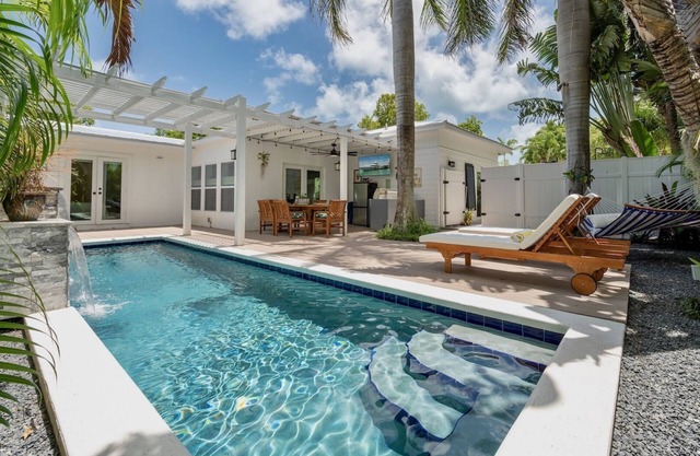 *THE ENCHANTED ROSE @ BEACHSIDE* Gorgeous Home & Pool + LAST KEY SERVICES…