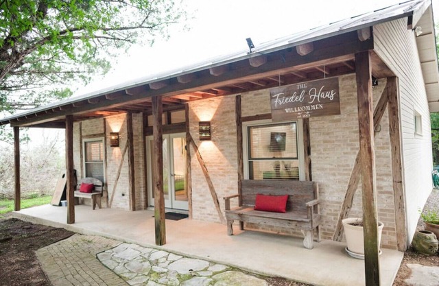 The Friedel Haus at Gruene B&B