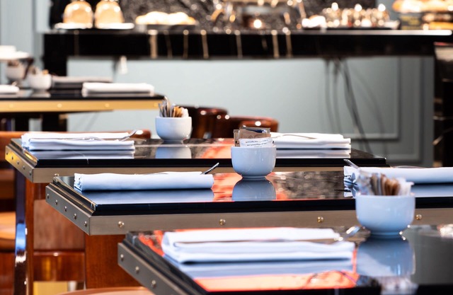 The Glam Boutique Hotel & Apt