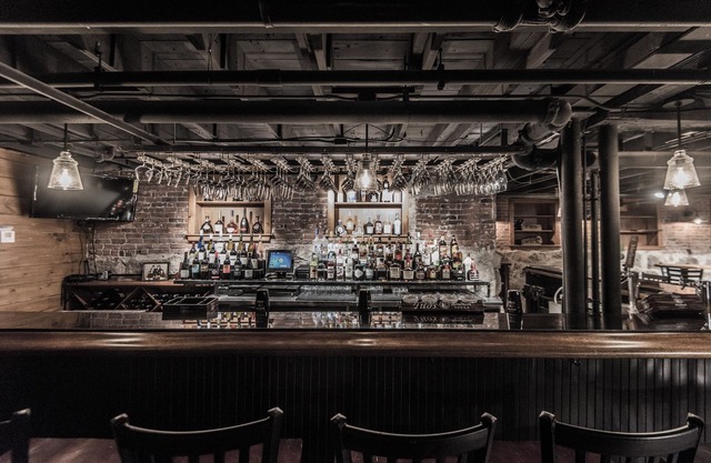 The Glen Cove Hotel & Restaurant