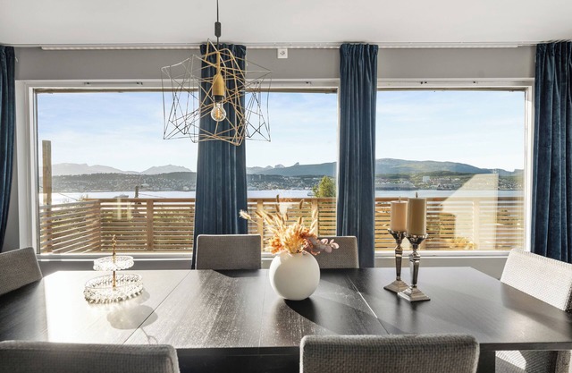 The Grand Horizon by Paramount