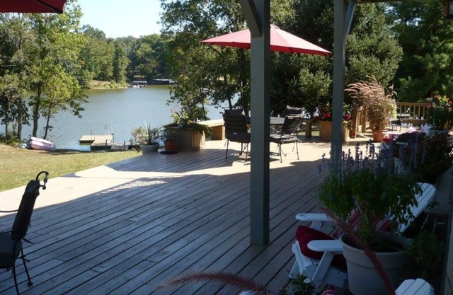 THE GREAT LAKE ESCAPE, AMAZING SPRING FISHING & TOP NOTCH GOLF COURSES!