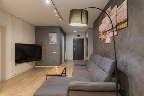 The Grey Nest, FREE Private Parking