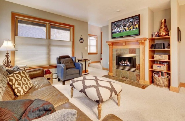 The Greyhawk - 2BR/2BA, Old Town/Deer Valley