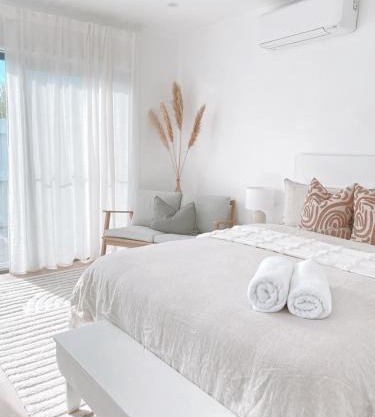 The Hideaway - Guest House