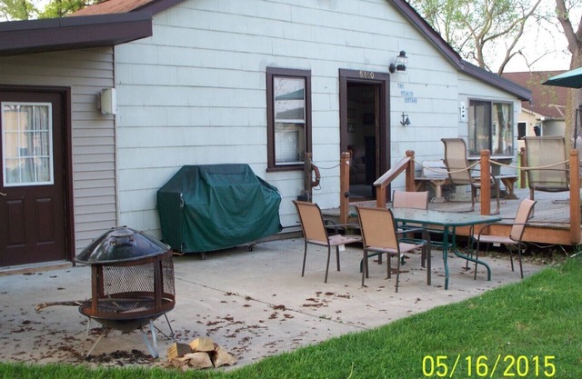 The historic Stealth Cottage on Paw Paw Lake! Memorial and Labor Day available