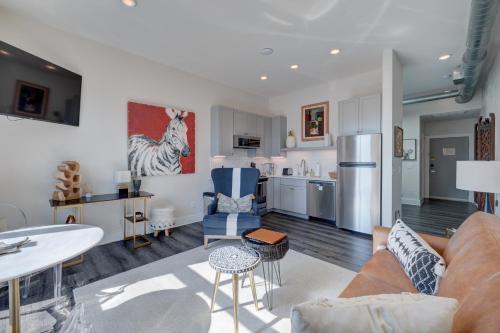 The Hive Trio 2nd Floor, 203, 204, & 205 Sweeter