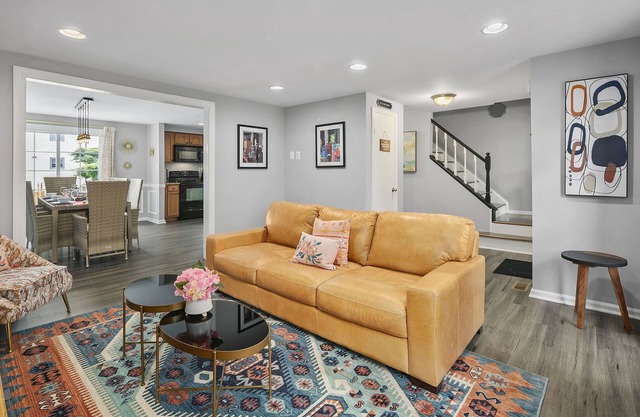 The Hoptons: Private Yard Near DC