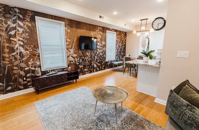 The Inn at Newton Highlands, Suite 2, Apartment-Hotel