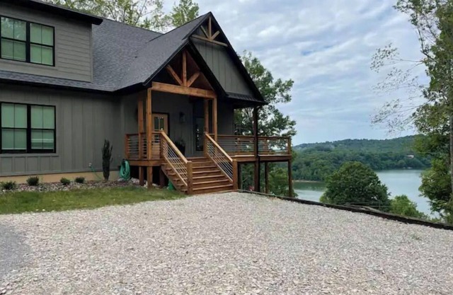 The Island Viewer -Nolin Lake