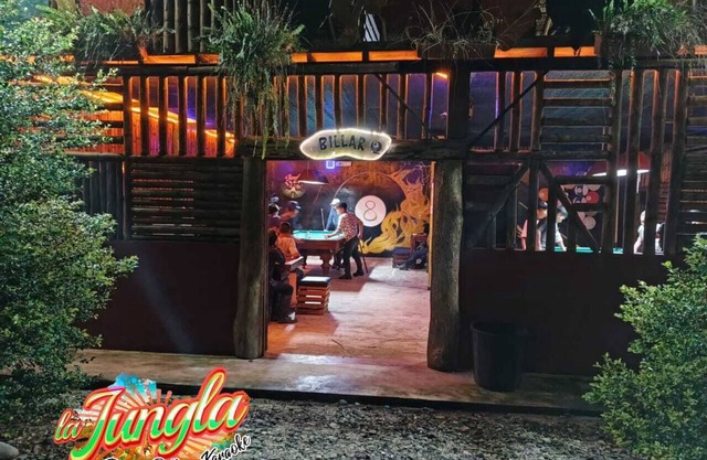 THE JUNGLE Vacation Home