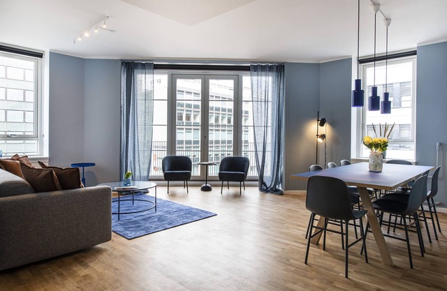 The Lakes 3BR penthouse by Daniel & Jacob's