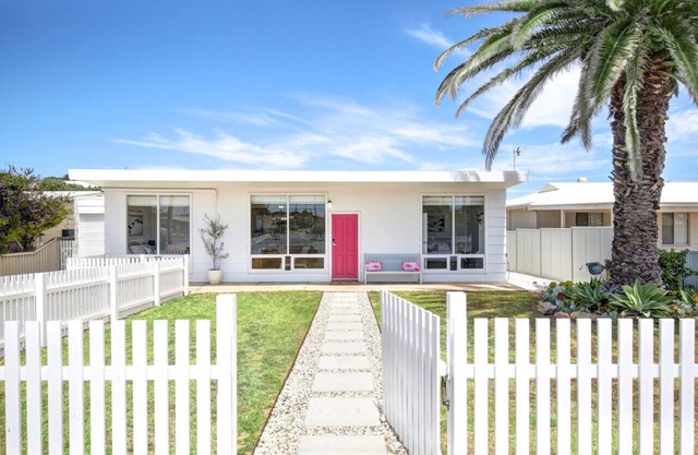 The Lazy Palm Beach Shack with Modern Touches