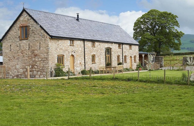 The Longbarn at Caerfallen