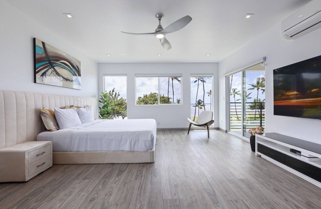 The Makai Manor - Beautiful Newly Built Spacious Home