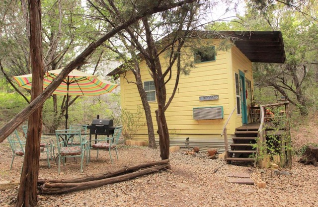 The Mexico Cabin at Creekside Camp & Cabins