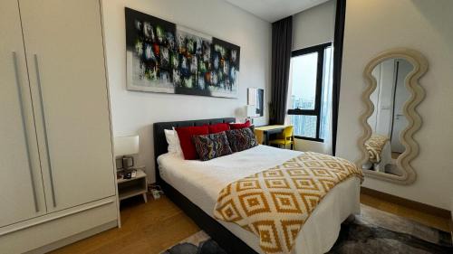 The Modern Suite with Gorgeous Pools & KLCC VIEWS