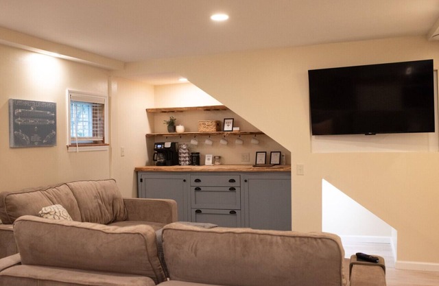 The Nautilus at JS Hubbs Guest House